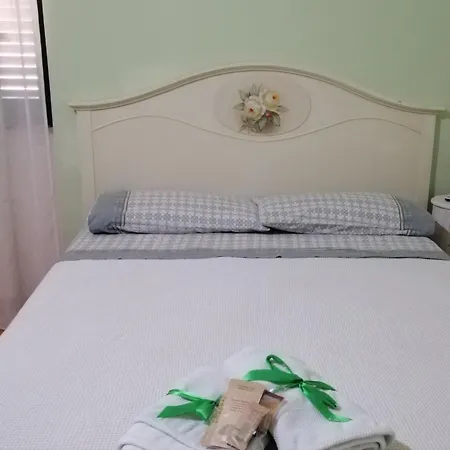 Bed & Breakfast Alos
